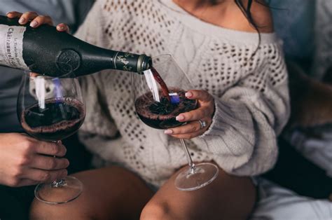 datenight thuis|23 Date night ideeën voor thuis